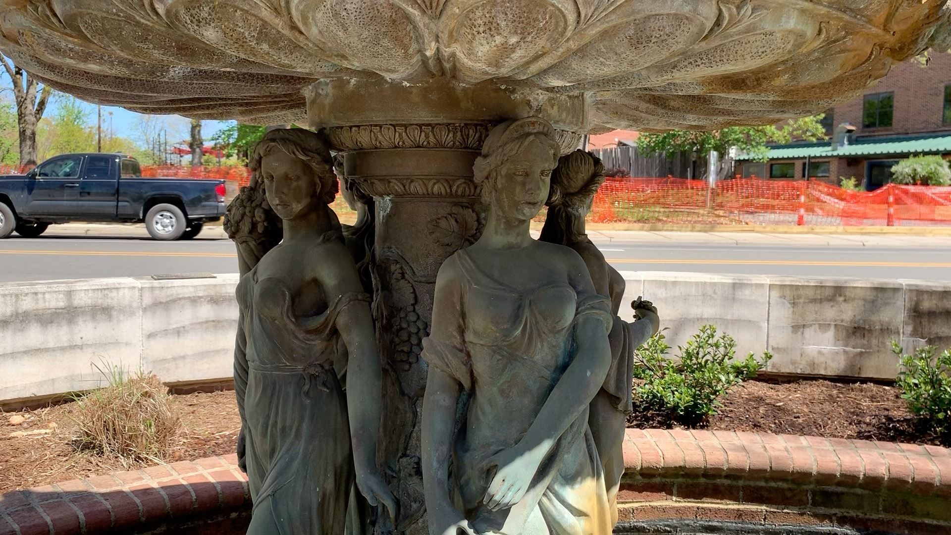 5a655745-5e6b-4679-b7ea-7a950a0b46b2